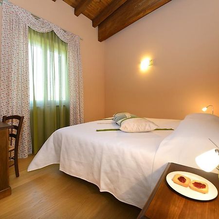 Agriturismo Bacche Di Bosco Verona Exterior foto