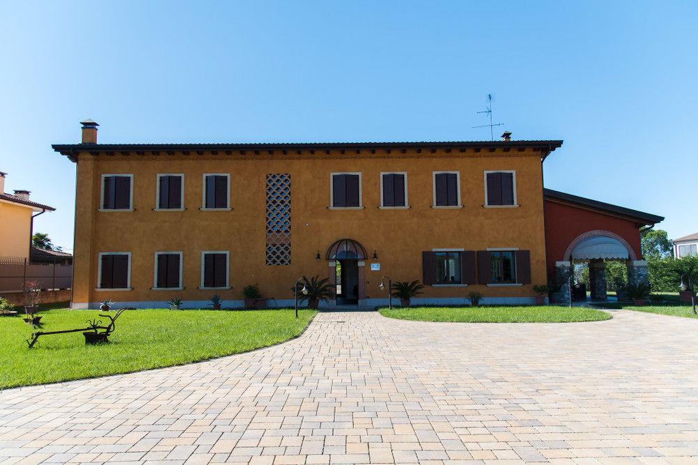 Agriturismo Bacche Di Bosco Verona Exterior foto
